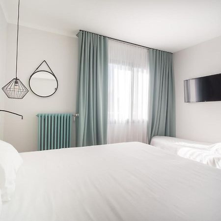 Urban Style Hotel De France 瓦讷 外观 照片