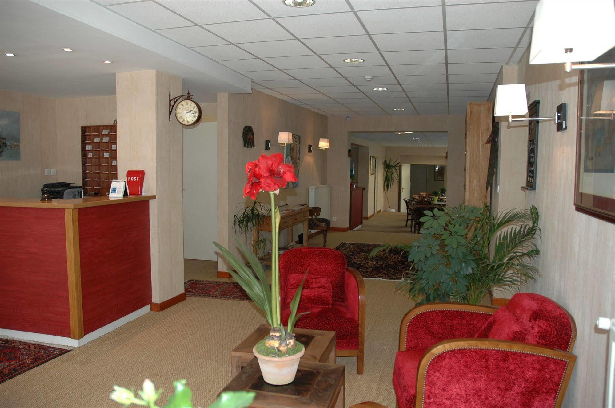 Urban Style Hotel De France 瓦讷 外观 照片
