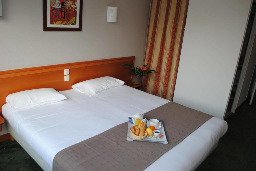 Urban Style Hotel De France 瓦讷 外观 照片