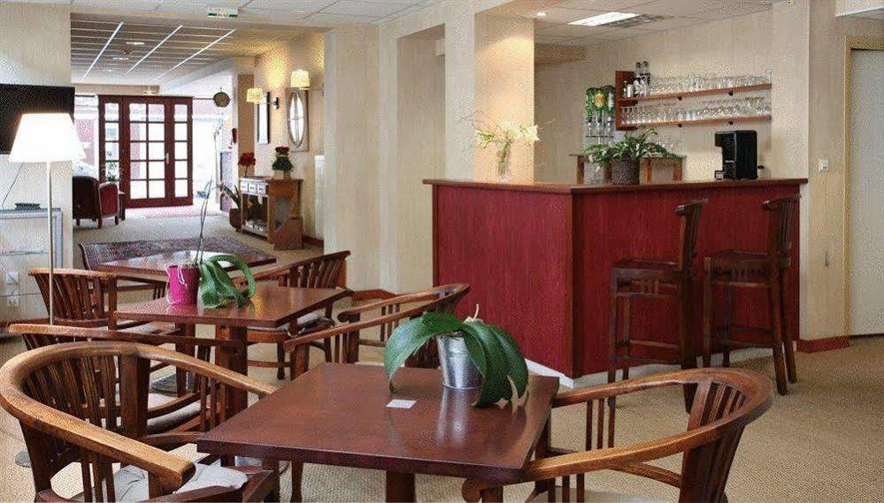 Urban Style Hotel De France 瓦讷 外观 照片